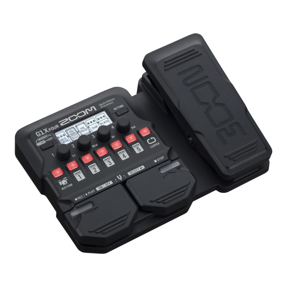 1 Zoom G1X Four - Guitar Multi-Effects Pedal
