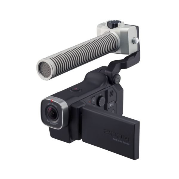6 Zoom Q8 - Handy Video Recorder