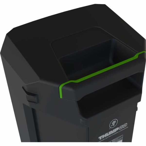 Mackie Thump Go - 8" Portable Battery-Powered Loudspeaker